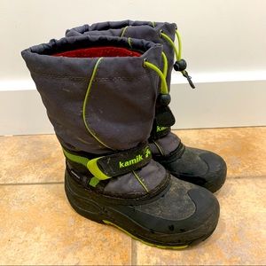 Kamik snow boots kids size 2